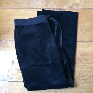 Juicy Couture Super Comfy Black  pants Size L